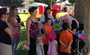 Face painting festival Giggle Loopsy Denver area clown